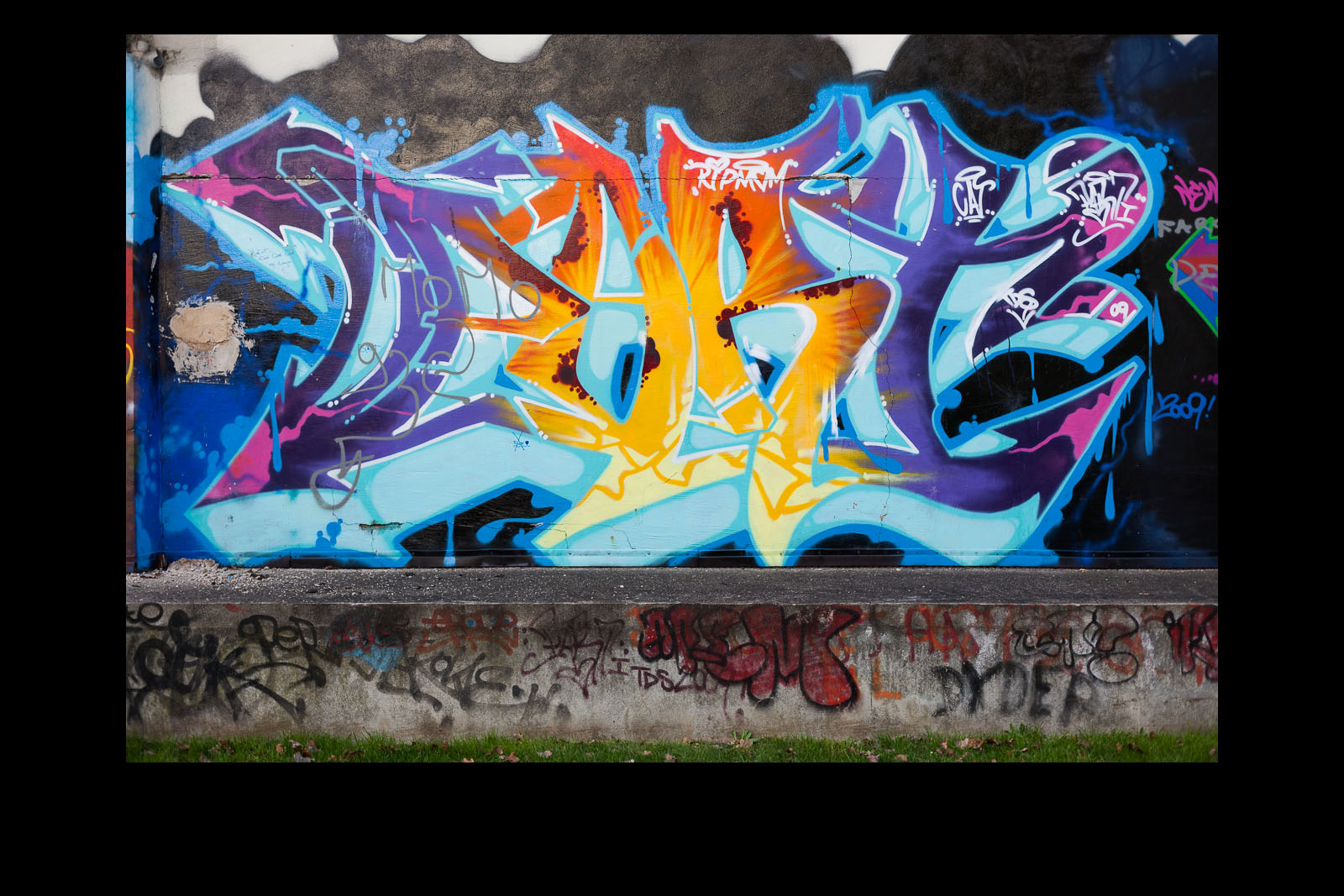 Street Art 5 (Parisian Suburbs)